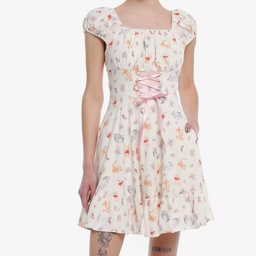 Disney Winnie The Pooh Lace-Up Dress Hot‎ Topic